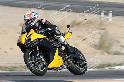 media/Nov-16-2025-Race Pace (Sun) [[8c5fa54630]]/Non Verified Riders (1st 20 Minutes)/2-Turn 10 (1010am)/